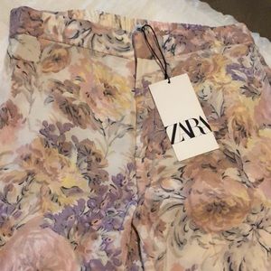 ZARA HIGH WAISTED FLARE FLORAL PANTS